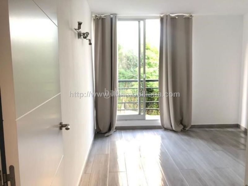 Foto 1bd0f9b0-64e5-46de-8046-94e5d5c8c7f0. Pis a El Terreno Palma de Mallorca
