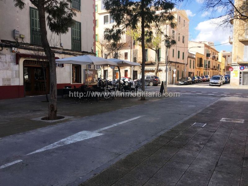 Foto 8f4a1121-6f93-4d8d-b2be-24dc0a2d6133. Aparcament cotxe a Arxiduc Palma de Mallorca