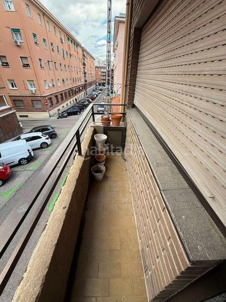 Foto 3b8ffc38-6280-40f0-afa1-91ee73a809c6. Piso  en venta en calle de julián zugazagoitia en Madrid