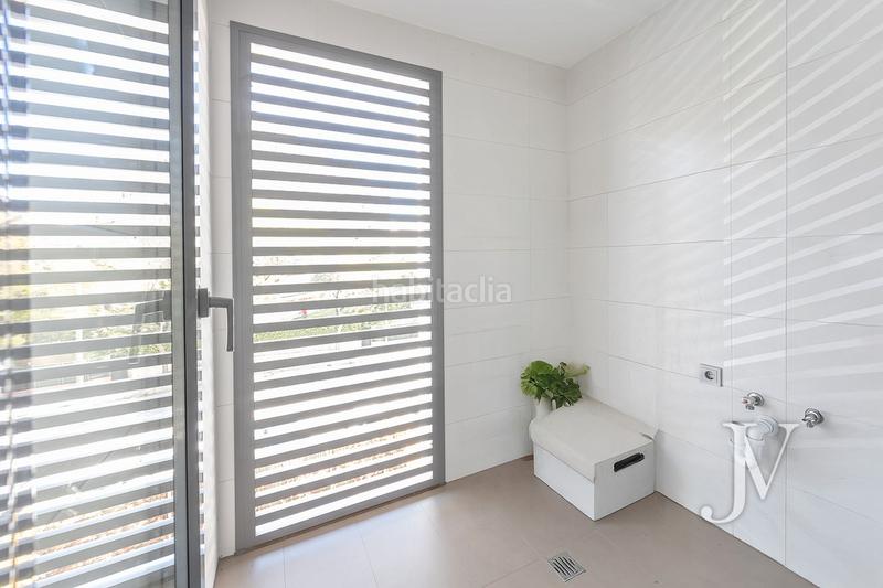 Foto 6963fc3b-d648-4019-9b72-9be694fda030. Piso puerta de hierro: edificio del 2015, zonas comunes, piscina, padel, gym, 3 dormitorios con 2 baños, garaje, trasetro en Madrid