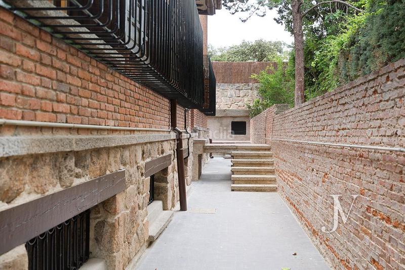 Foto d7ba8066-bd8c-4f0d-8ae5-6423161560e4. Alquiler chalet en Ciudad Universitaria Madrid