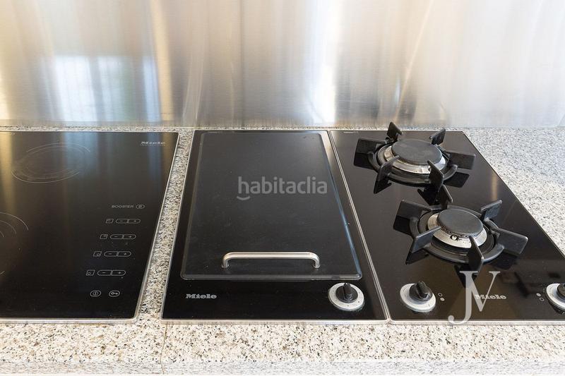 Foto 60461a38-8d42-463c-93f4-4d2312ccac19. Miete chalet mit heizung parking pool in Ciudad Universitaria Madrid