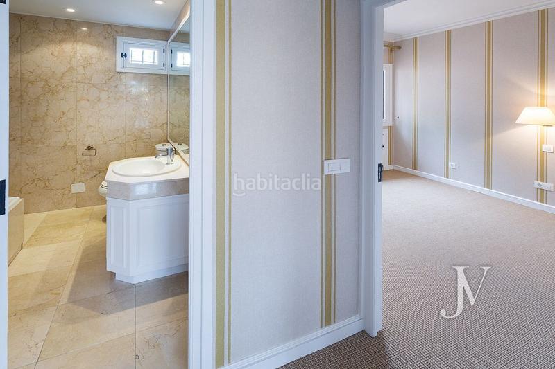 Foto 6dc8bc61-d3fe-4755-a7a5-82be6ab3a129. Rent chalet with heating parking pool in Ciudad Universitaria Madrid