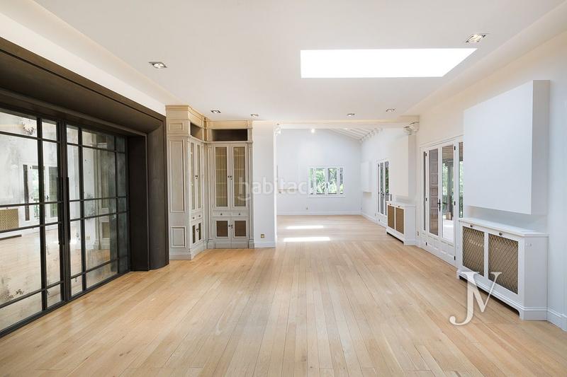 Foto 9700f231-c515-41f6-ab01-9c1e54f88b57. Rent chalet with heating parking pool in Ciudad Universitaria Madrid