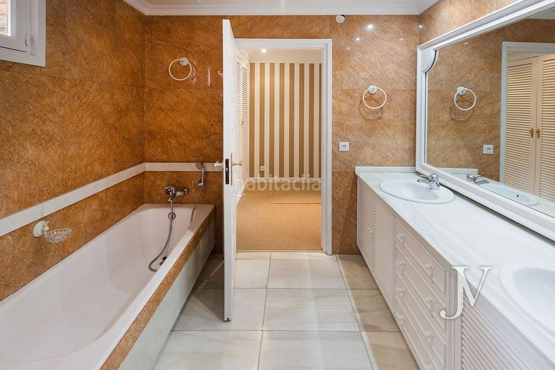 Foto bc6ddc4f-88c1-48f0-aa43-2e37ac6b2882. Rent chalet with heating parking pool in Ciudad Universitaria Madrid