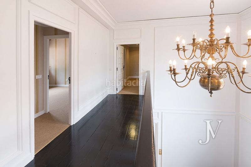 Foto 06d37f58-e89a-4473-ab17-65cb10300ec3. Location chalet avec chauffage parking piscine dans Madrid