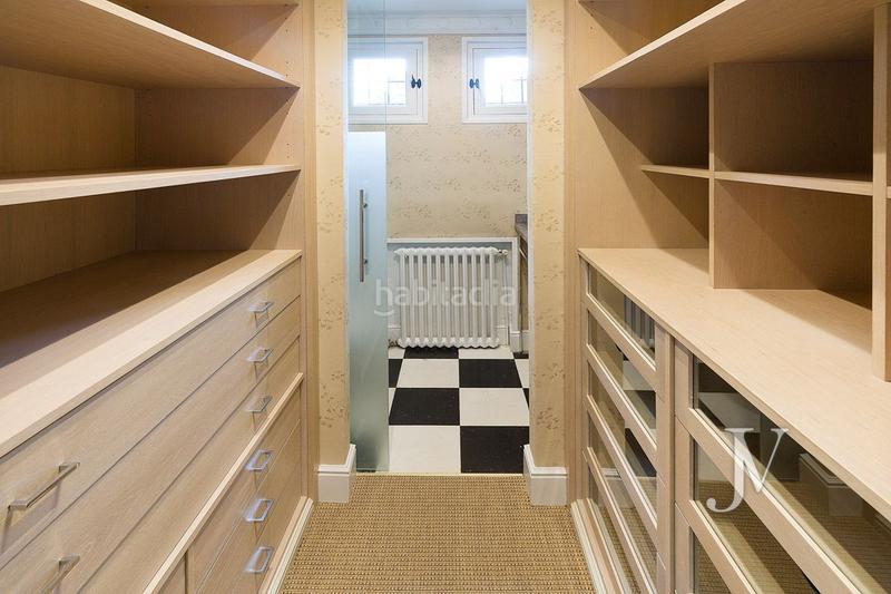 Foto 2971209d-8975-4487-afa8-18336448b5c9. Location chalet avec chauffage parking piscine dans Madrid