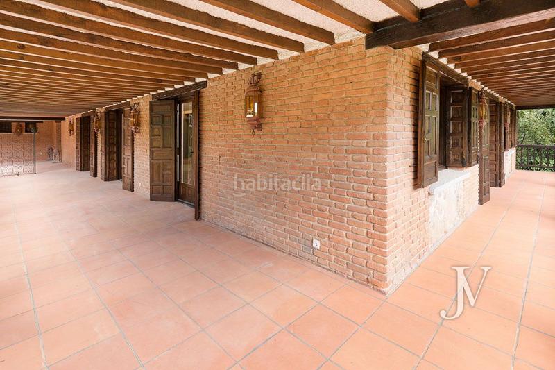 Foto dcd5f51f-ca69-48d3-9d16-b7dad7656835. Location chalet avec chauffage parking piscine dans Madrid