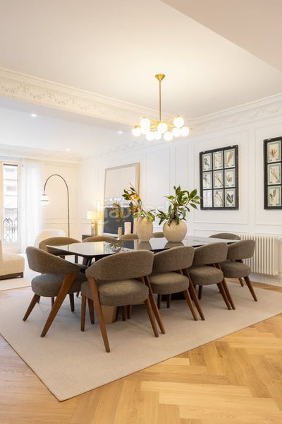 Foto 6fe5863d-262e-436e-8523-e469c5f54f68. Pis amb calefacció a Castellana Madrid