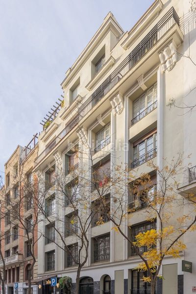 Foto b62cb853-72be-4172-9e84-041f9f675668. Pis amb calefacció a Castellana Madrid