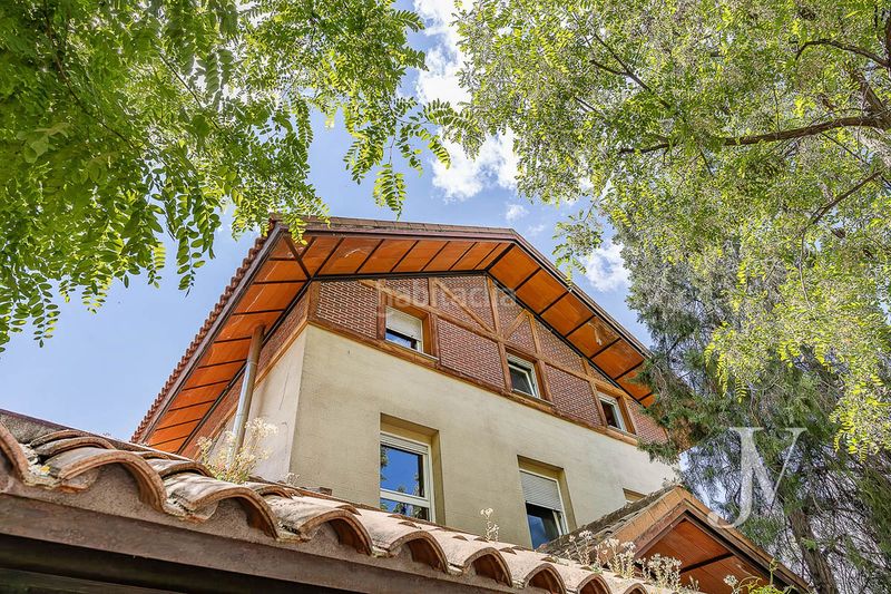 Chalet en glorieta de fuentidueñas 6 chalet independiente en la colonia del retiro, barrio Niño Jesús, a 10 minutos caminando del parque del retiro en Madrid - Imagen 33