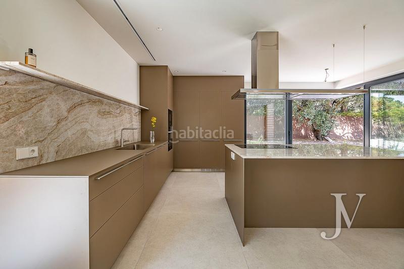Foto a5db1f55-c036-4b98-bd68-5b022a9ffb8a. Xalet amb calefacció aparcament piscina a Las Lomas Boadilla del Monte