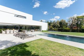 Chalet en Calle ibaiondo 6. Chalet independiente en la florida de 1014m2 y 2480m2 de jardn