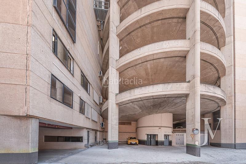 Foto a3f22e5b-20d3-4bc3-a61b-f09d57e63df8. Bureau avec chauffage parking dans Las Tablas Madrid