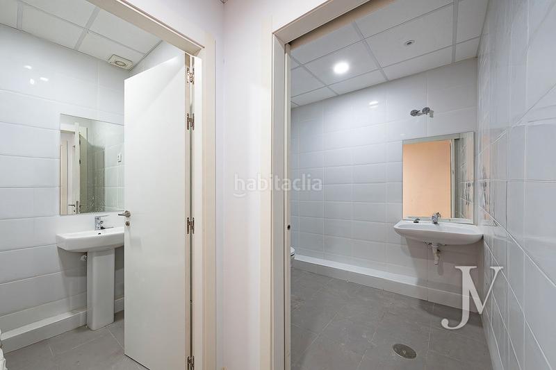 Foto e9f6c149-0b85-43a6-a3b8-4d585524e4cd. Bureau avec chauffage parking dans Las Tablas Madrid