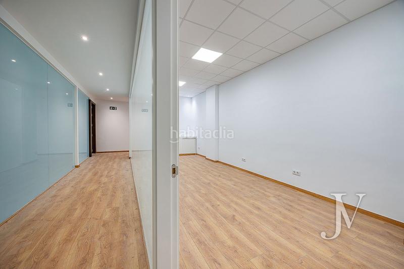 Foto cce70eb3-4282-4de7-aa79-0f7078c6502c. Oficina en Las Tablas Madrid