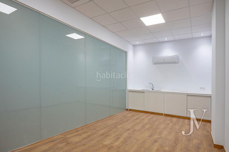 Foto f8464f21-d7cd-430d-adae-4726ccf80a97. Ufficio con riscaldamento parcheggio in Las Tablas Madrid