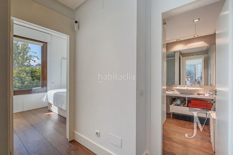 Foto 789697ed-79a7-45f9-b1da-8458aea140e9. Pis amb calefacció piscina a Castellana Madrid