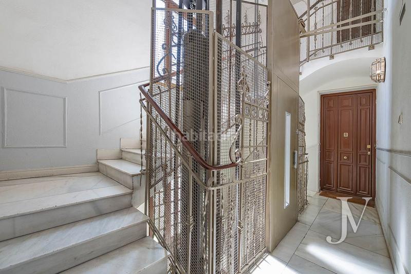 Foto be2a2133-9ff2-4e81-9d87-fe6b553c8cb8. Attique avec chauffage dans Trafalgar Madrid