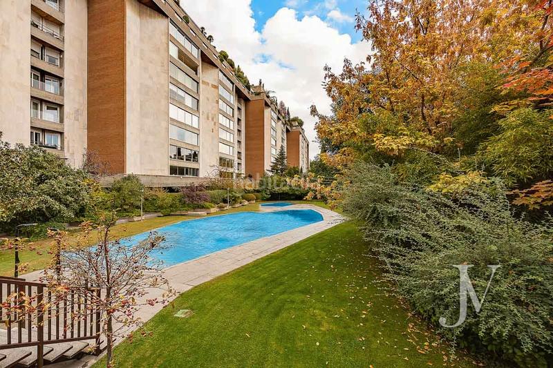 Foto 118c7520-5c32-4640-a752-cb89153642a8. Appartement avec chauffage piscine dans Nueva España Madrid