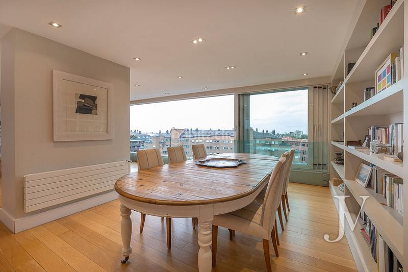 Foto 2bac04fd-3159-490b-9d4f-190fdc0a0d06. Appartement avec chauffage piscine dans Nueva España Madrid