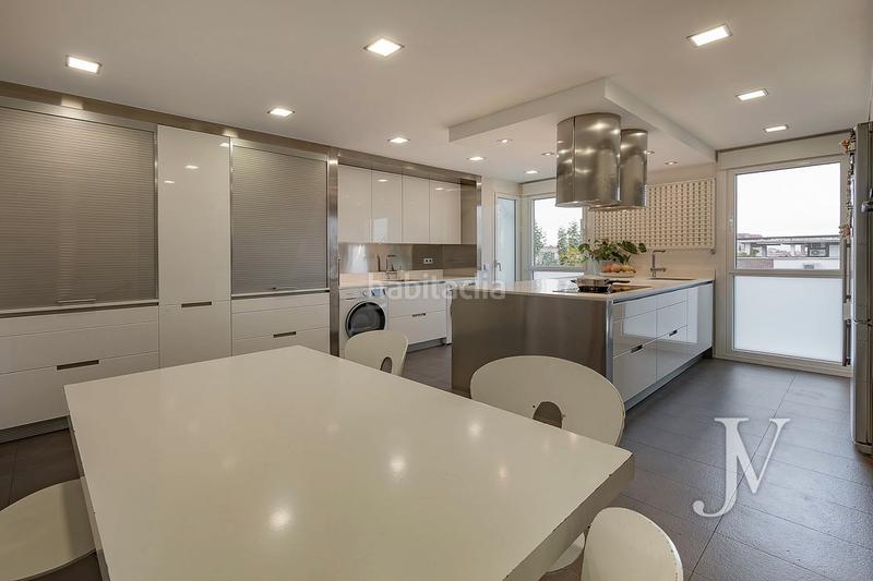 Foto de32b9e1-7f4c-4a17-946d-74cb9ba06061. Appartement avec chauffage piscine dans Nueva España Madrid