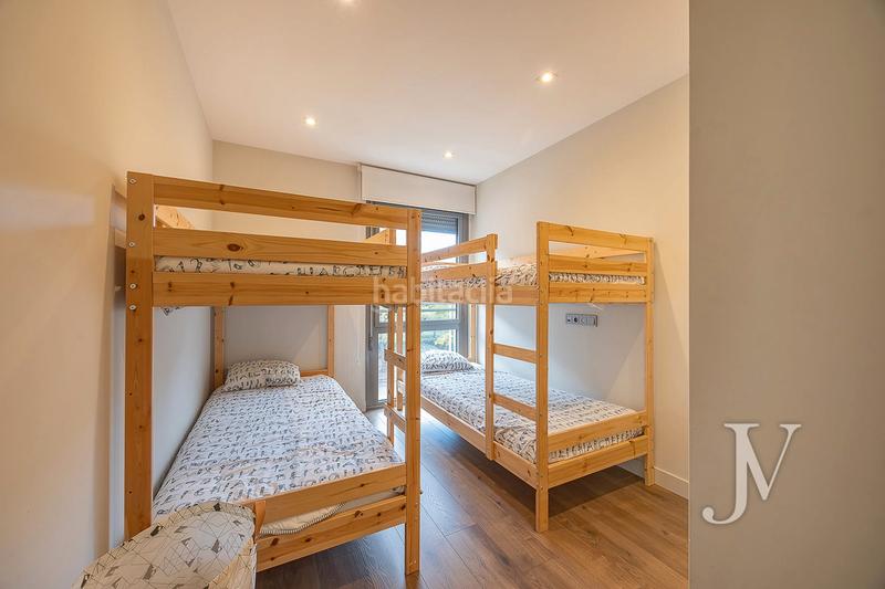 Foto a508f862-560c-478b-8ec2-cddff6aa71ed. Piso en calle valderaduey 4 puerta de hierro: edificio construido en el 2015, con piscina zona infantil, pádel, gimnasio, sala polivalente para cumpleaños en Madrid