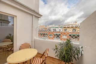 Penthouse in Calle de manuel cortina 10. Chamberí: ático con terraza a estrenar de dos dormitorios con do