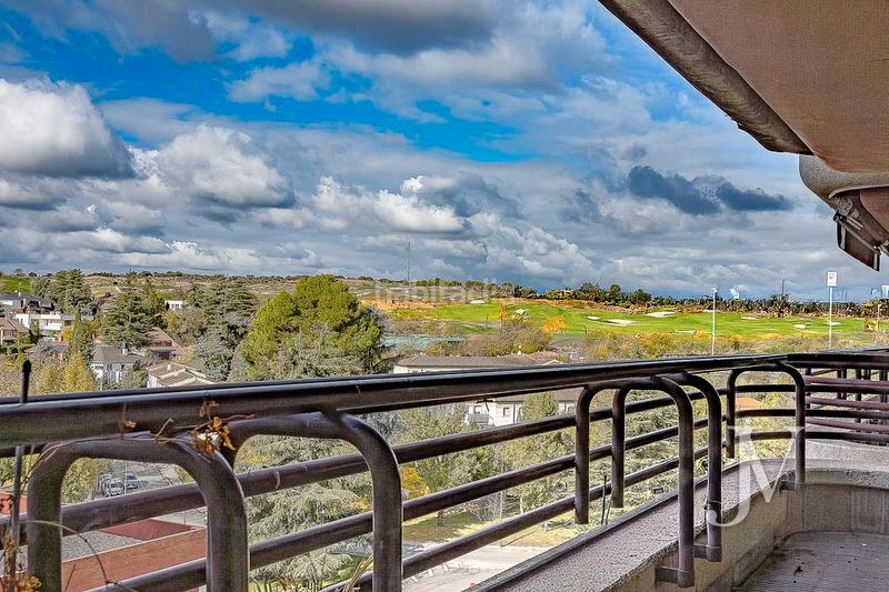 Foto 00960301-91a4-4bc3-a63c-2a68532147fd. Appartement avec chauffage piscine dans Fuentelarreina Madrid