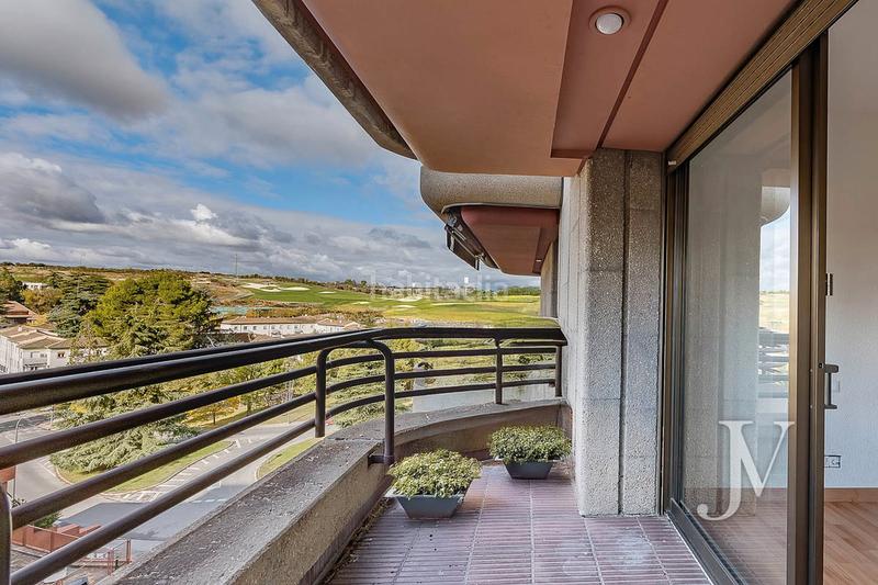 Foto 61c7be61-8d8a-48e1-bfd2-670567d27a87. Appartement avec chauffage piscine dans Fuentelarreina Madrid