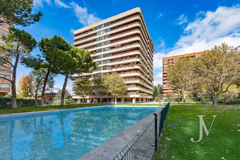 Foto a6d172fd-6b0a-43bb-bc2c-fcf3731dd5e3. Appartement avec chauffage piscine dans Fuentelarreina Madrid