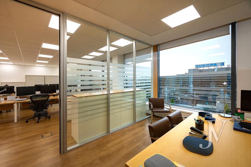 Foto 35bd9727-edfb-4645-a46c-ba283776c5b2. Affitto ufficio con riscaldamento parcheggio in La Florida - El Plantío Madrid