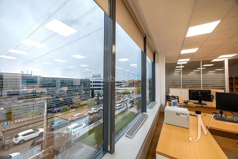 Foto 676ddd0d-dfed-4ba3-bc33-7e77d242d718. Miete büro mit heizung parking in La Florida - El Plantío Madrid