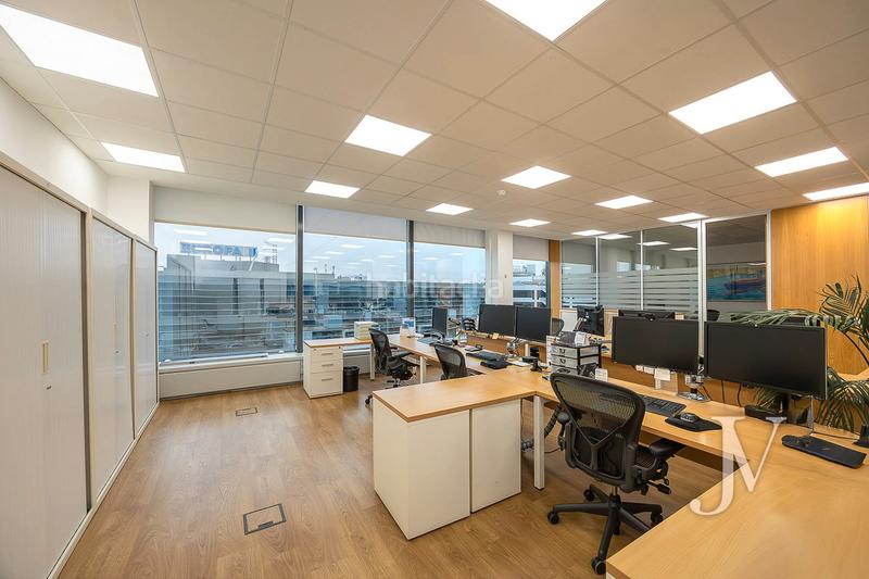 Foto 99c02205-0774-423c-a6ae-9046f82eae94. Miete büro mit heizung parking in La Florida - El Plantío Madrid