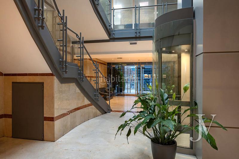 Foto bf20bf8b-6b18-49fa-91e5-916cba776904. Miete büro mit heizung parking in La Florida - El Plantío Madrid