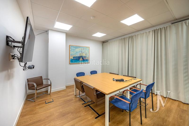 Foto f798b6d6-07d8-485d-a6a3-016d52e5c9a1. Miete büro mit heizung parking in La Florida - El Plantío Madrid