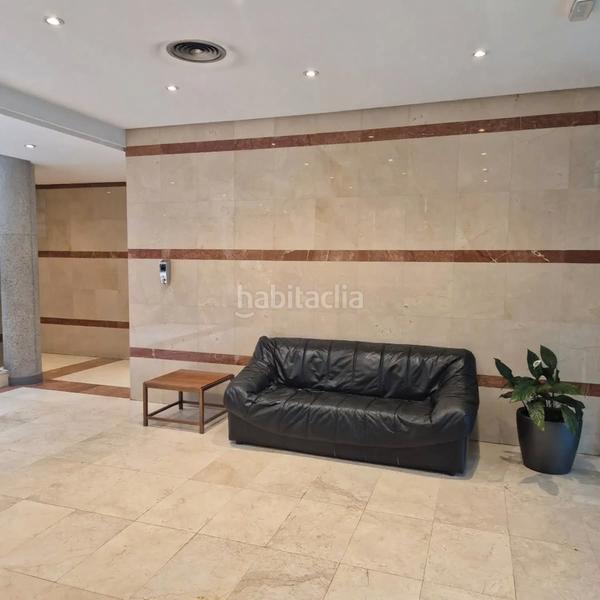 Foto 65b2fb4e-04a2-4282-a0b9-d19d2f0c923a. Miete büro in calle del musgo 5 in La Florida - El Plantío Madrid