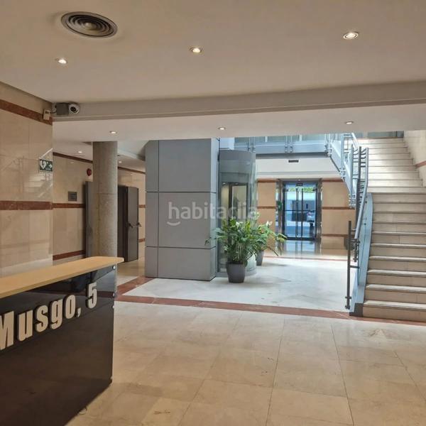 Foto d0b5d306-3111-4d05-8f10-5574fbd77202. Miete büro in calle del musgo 5 in La Florida - El Plantío Madrid