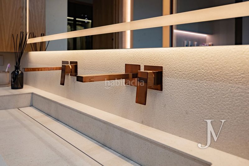 Foto 19a9b654-8da8-4368-80a8-e92005b28b8b. Casa amb calefacció aparcament piscina a Valdecabañas Boadilla del Monte