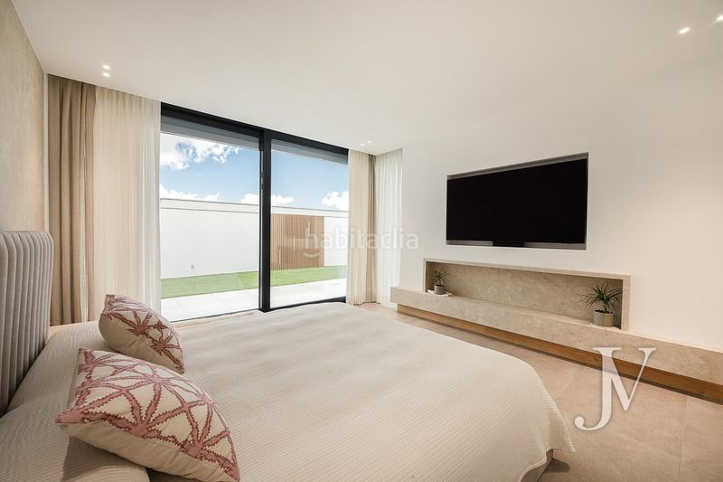 Foto 43421417-addf-4b99-ad64-96633b49f5a5. Casa amb calefacció aparcament piscina a Valdecabañas Boadilla del Monte