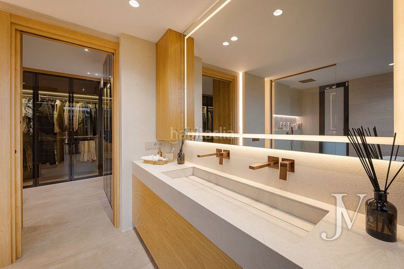 Foto 760d3960-aac4-4a68-a7d6-ac85cbb123ee. Casa amb calefacció aparcament piscina a Valdecabañas Boadilla del Monte