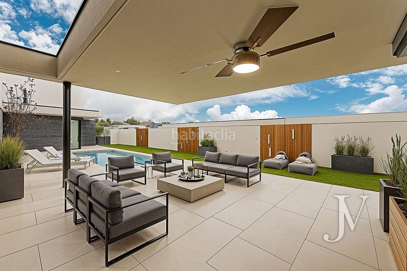 Foto 81d644fa-e0ba-4008-bd17-48cdb376f67e. Casa amb calefacció aparcament piscina a Valdecabañas Boadilla del Monte