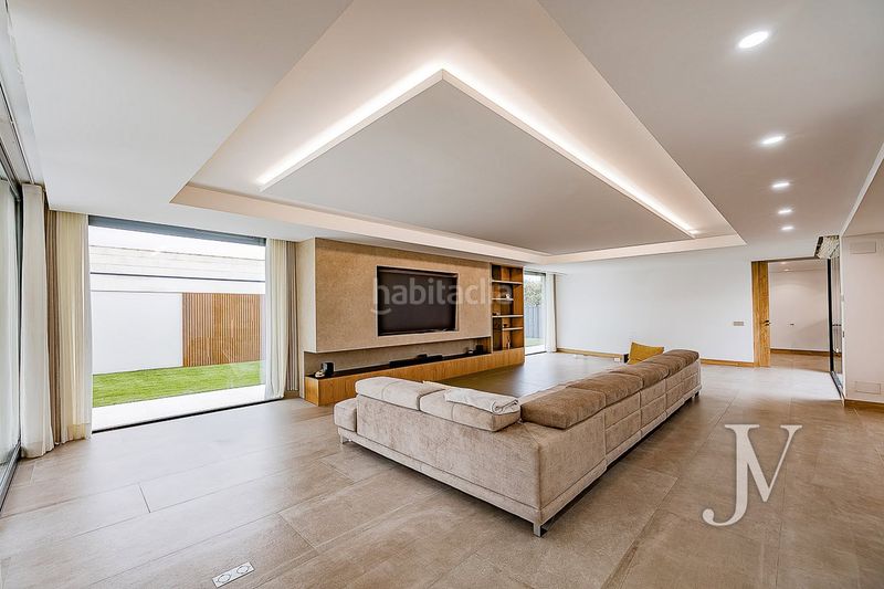 Foto 880a1cdf-58a8-4d5d-a668-d017491569c5. Casa amb calefacció aparcament piscina a Valdecabañas Boadilla del Monte