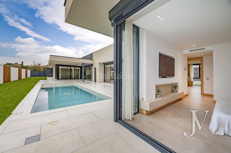 Foto bb95f568-abf8-4801-9607-3994814c0dc2. Casa amb calefacció aparcament piscina a Valdecabañas Boadilla del Monte