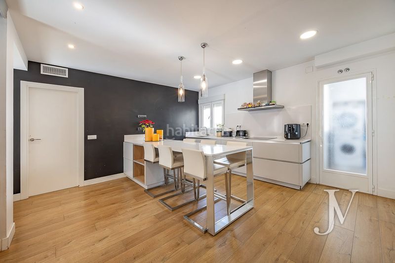 Foto a8b6da2a-412e-4f22-8cd4-c4dbf25b2342. Àtic amb calefacció piscina a Ciudad Universitaria Madrid