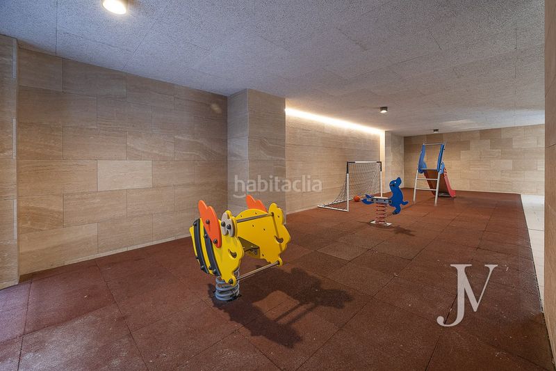 Foto 80335e93-8a17-47fd-83a8-b4c176247a17. Dúplex amb calefacció aparcament piscina a Ciudad Universitaria Madrid
