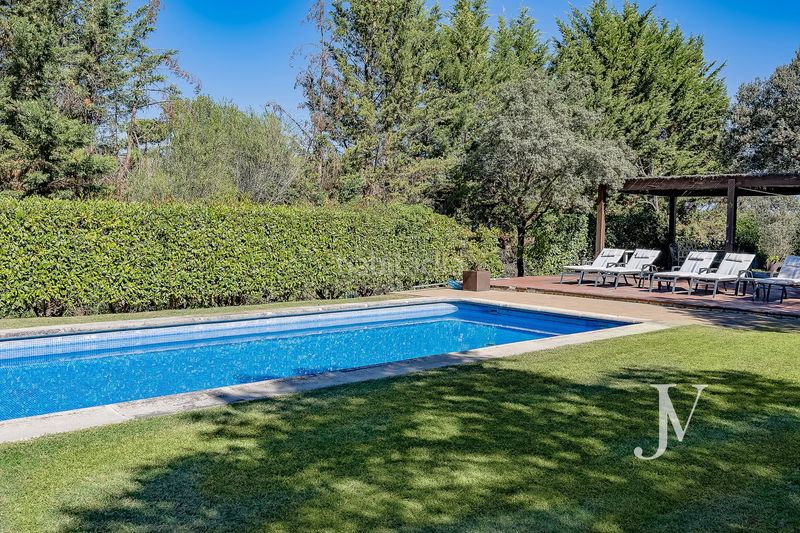 Foto aef784f7-ce9d-4f62-bbc5-1e9425c6375f. Xalet amb calefacció aparcament piscina a Ciudalcampo