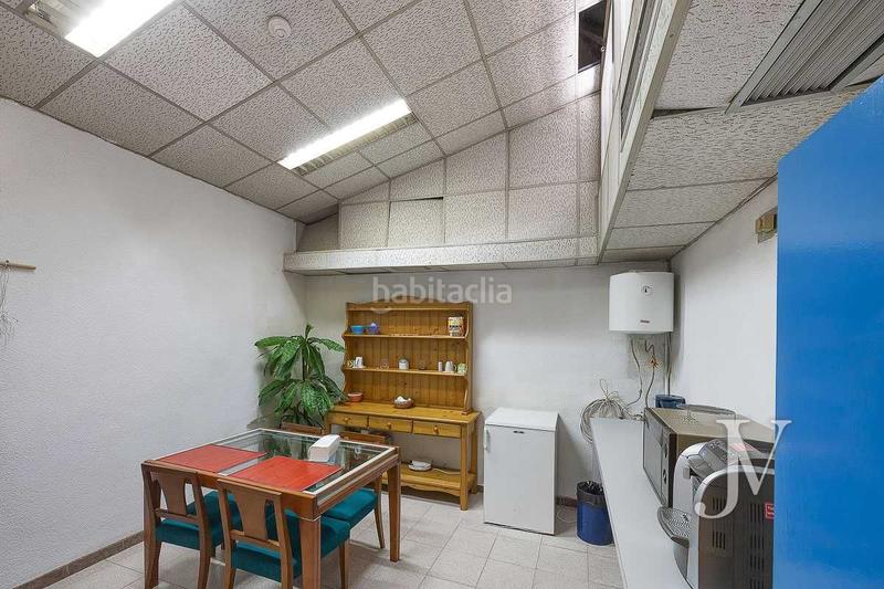 Foto 757f1657-c939-4819-bdff-6095bd616ff1. Büro mit heizung in Concepción Madrid