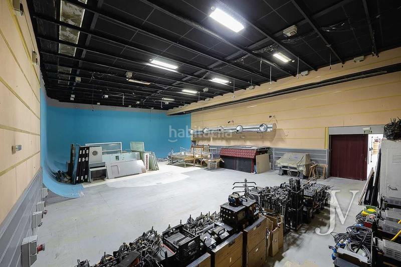 Foto cd1f1dc0-ecca-4b24-9994-65cde1197c59. Office space with heating in Concepción Madrid