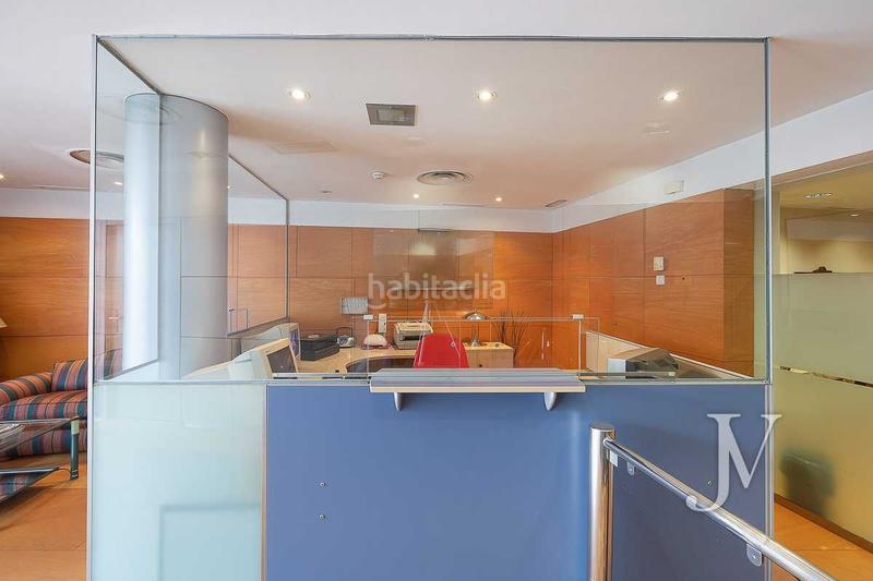 Foto fe8ebb10-5a70-4fc7-8554-d9ce20d5ca52. Office space with heating in Concepción Madrid